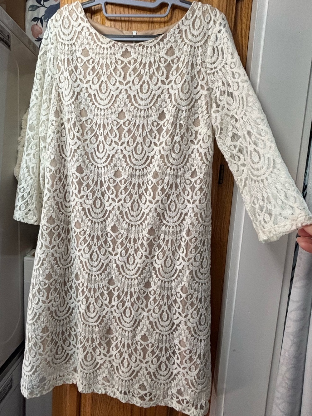 RN Studio by Ronni Nicole White Lace Shift Dress - Elegant Women’s Dress